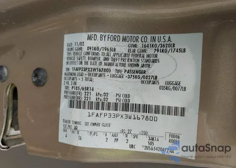 2003 Ford Focus Lx z USA, uszkodzony, nr VIN 1FAFP33PX3W167800